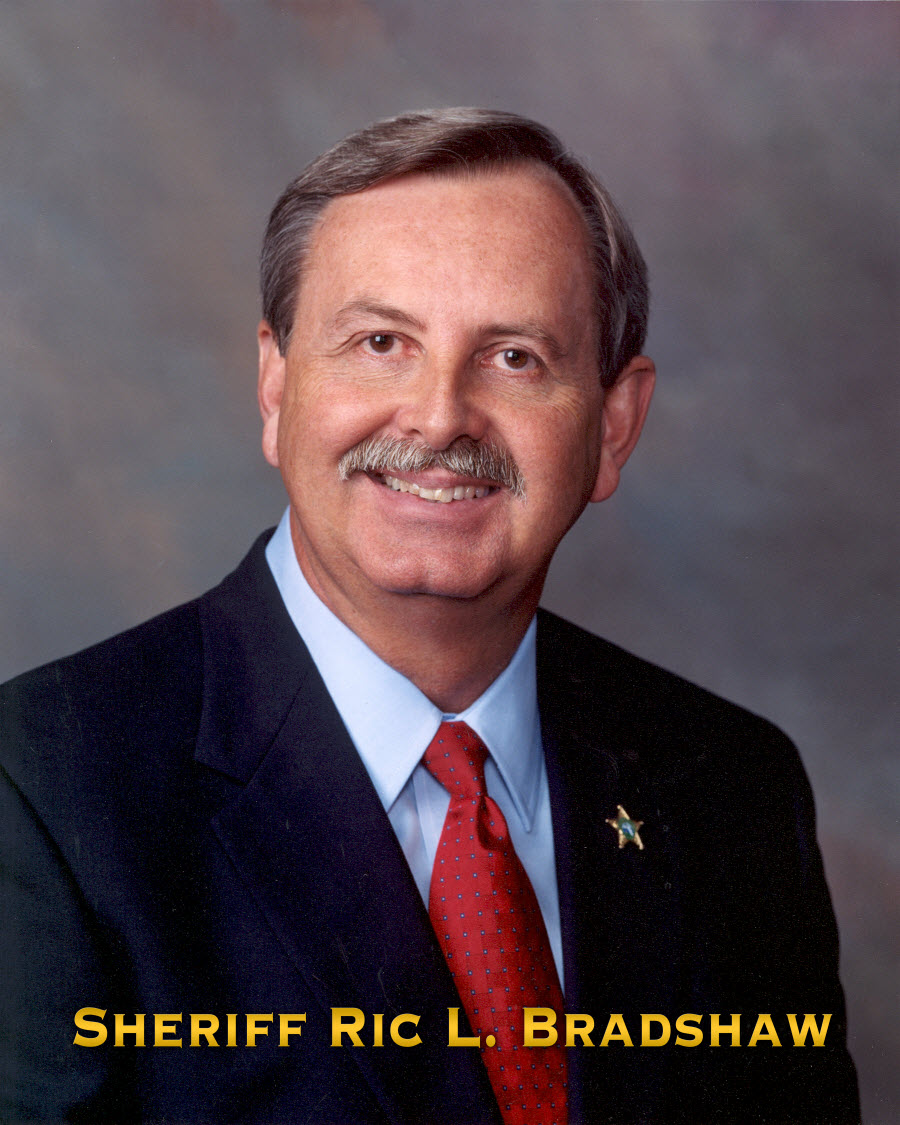 Sheriff Bradshaw 30x37 Sheriff Bradshaw 30x37